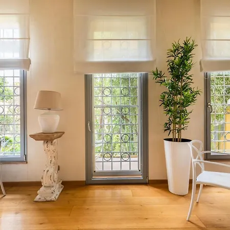 ゲストハウス ルレ クリヴォ ヴァティカーノ